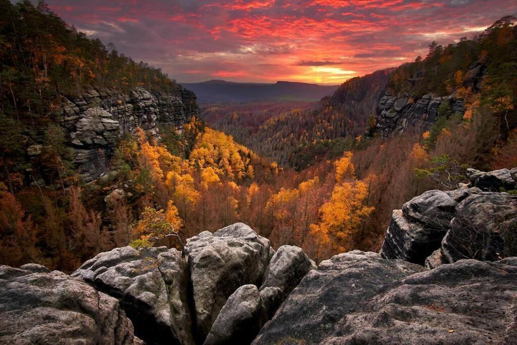 Apartment Tour Bohemian Switzerland Horni Podluzi ภายนอก รูปภาพ